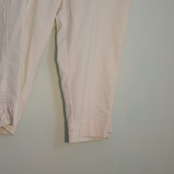 Ruby Rd. Retro Capris - Picture 3 of 6